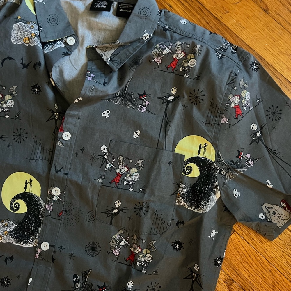 Disney Gray Graphic Men's Shirt